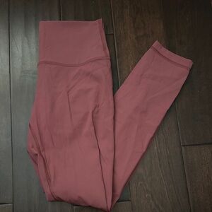 Women's cropped Leggings in Mauve
